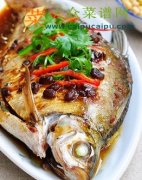 黄豆酱蒸鱼