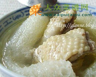 鲜美的竹荪鸡汤