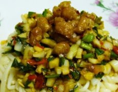 腊八豆拌金针菇