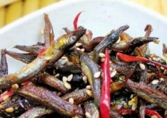 干煸小银鱼