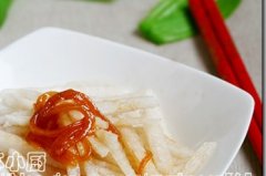 蜜汁京糕雪梨丝