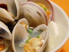 白蛤豆腐汤