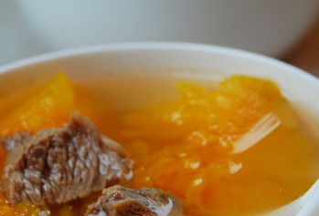 南瓜牛肉汤