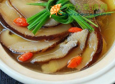 松茸鸽子汤