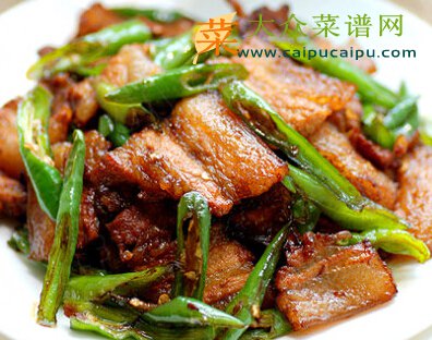 青椒干煸五花肉