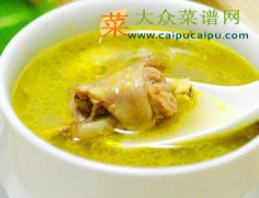 墨鱼鸡汤